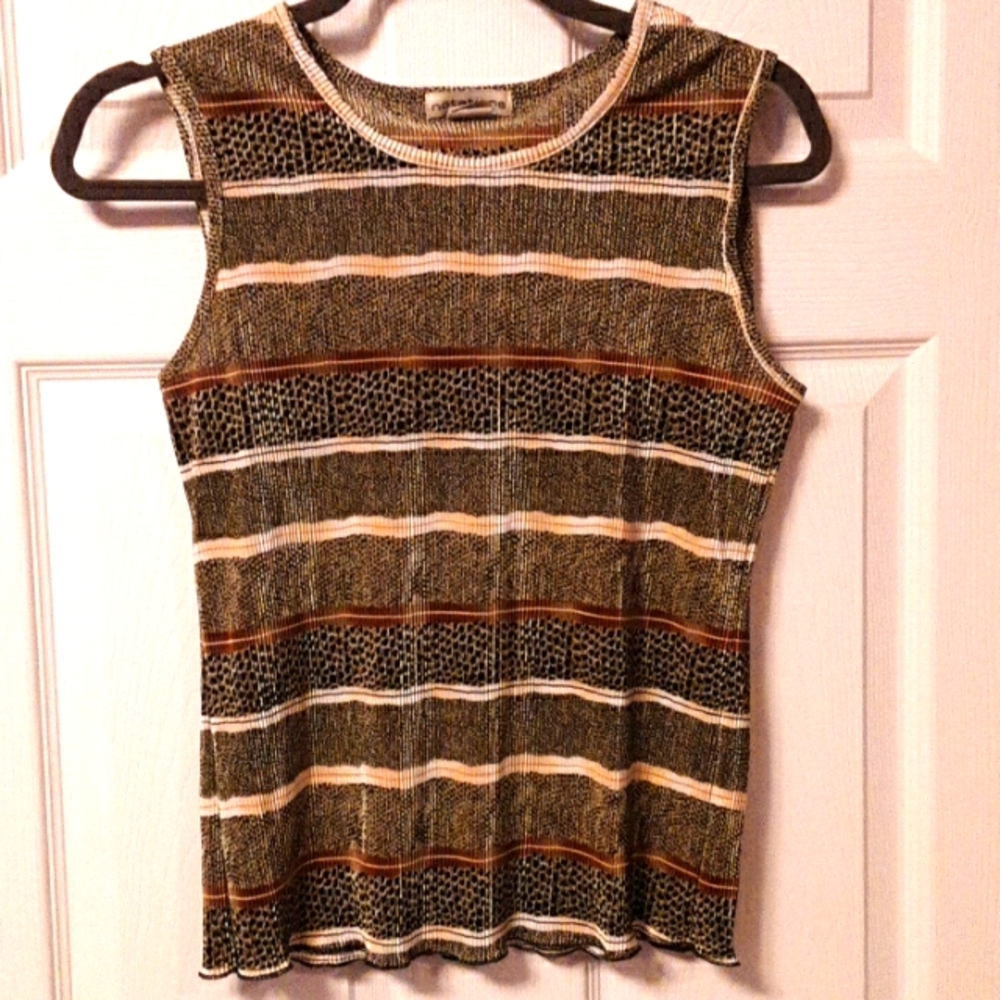 Notations.  Size M.  Women's tank.